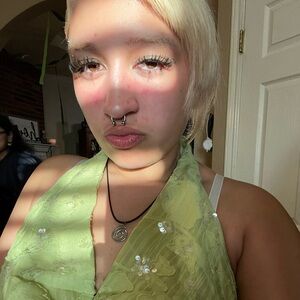 Meet your Posher, Bugs